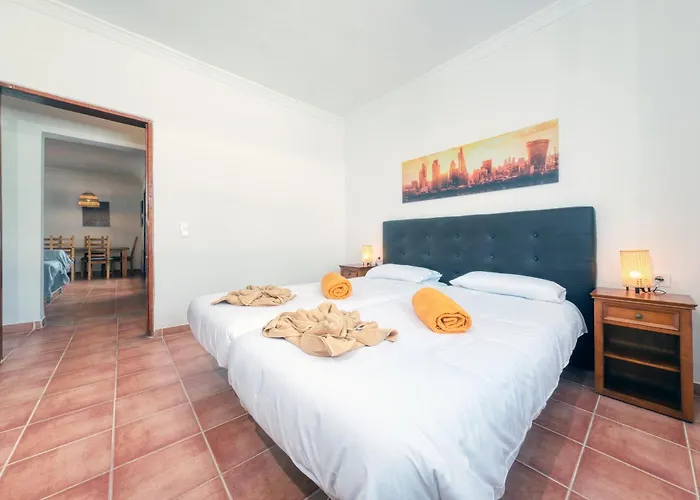 Arena Blanca With Private Pool And Bbq By Lanzarote Nyaraló *