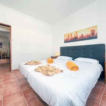 Arena Blanca With Private Pool And Bbq By Lanzarote Nyaraló *