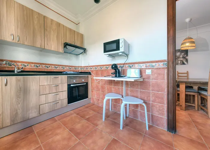 Дом отдыха Arena Blanca With Private Pool And Bbq By Lanzarote Коста Бланка