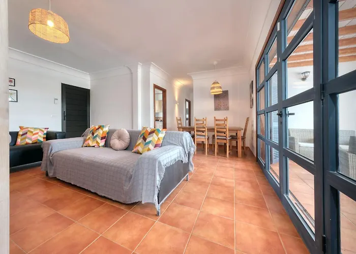 Casa de Férias Arena Blanca With Private Pool And Bbq By Lanzarote *