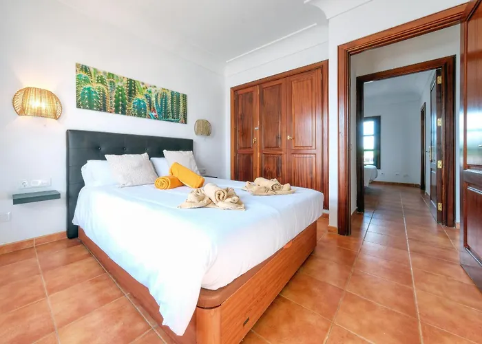 Arena Blanca With Private Pool And Bbq By Lanzarote * Коста Бланка