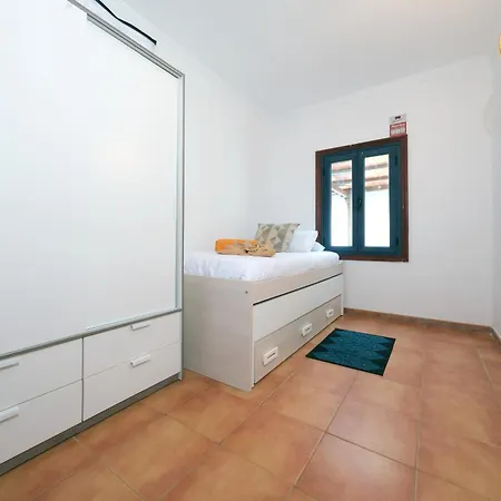 Arena Blanca With Private Pool And Bbq By Lanzarote