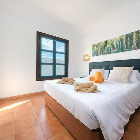 Arena Blanca With Private Pool And Bbq By Lanzarote